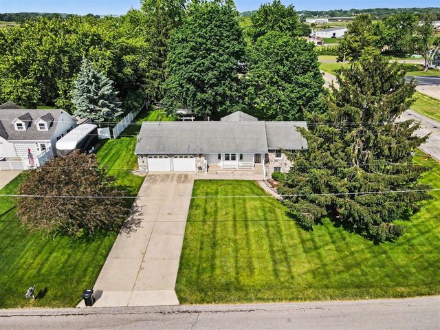 4809 40th Avenue, Hudsonville, MI 49426