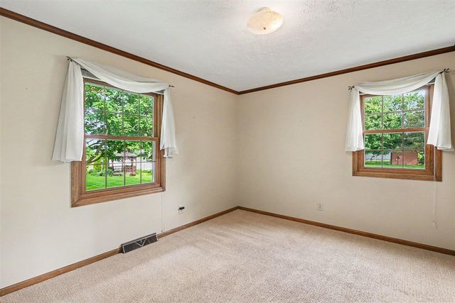 4809 40th Avenue, Hudsonville, MI 49426