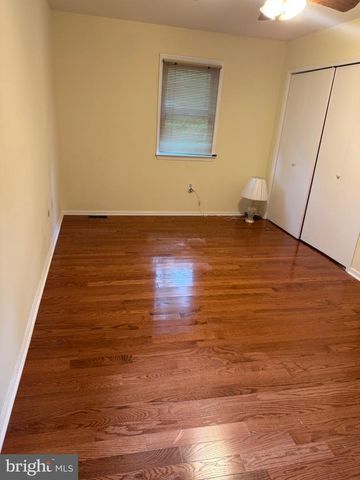 111 PLEASANT HILL RD, Cheltenham, PA 19012