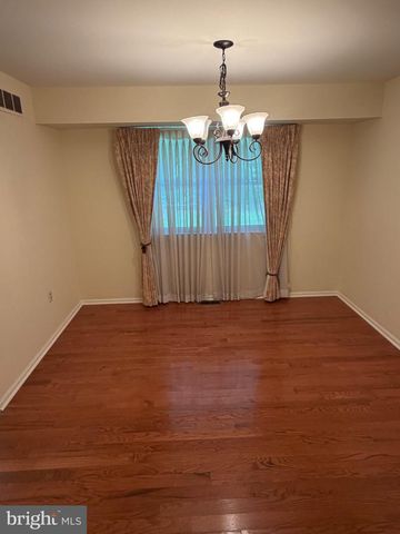 111 PLEASANT HILL RD, Cheltenham, PA 19012
