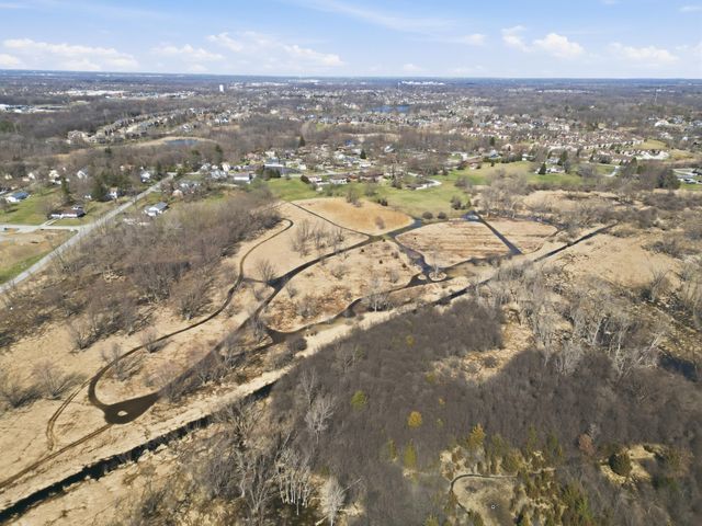 10011 W 93rd Avenue, St. John, IN 46373