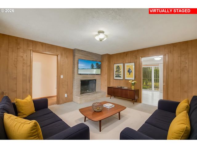 6744 Se MOLT St, Milwaukie, OR 97267