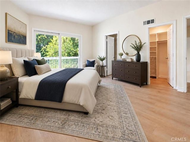 9881 Foxrun Drive, North Tustin, CA 92705