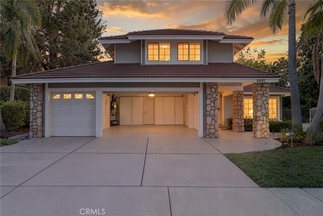9881 Foxrun Drive, North Tustin, CA 92705