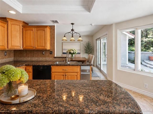 9881 Foxrun Drive, North Tustin, CA 92705