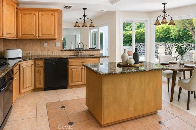 9881 Foxrun Drive, North Tustin, CA 92705