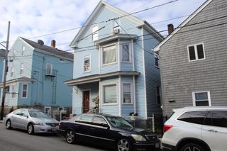 143 Fountain St, Fall River, MA 02721