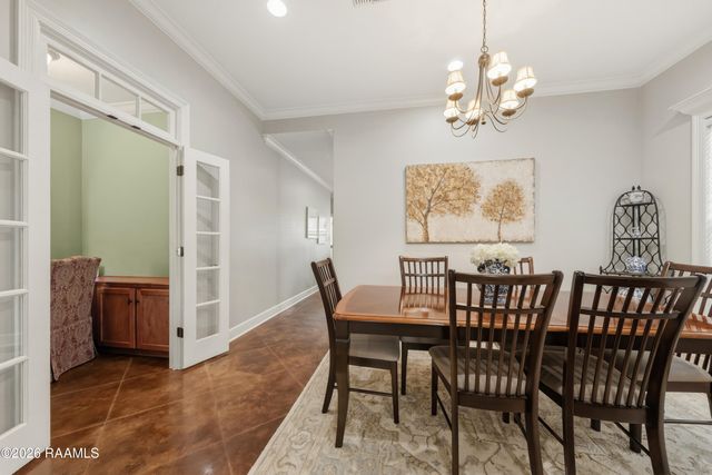 1086 Old Henderson Drive, Breaux Bridge, LA 70517