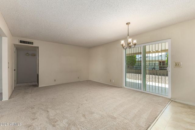 5037 E ESCONDIDO Avenue, Mesa, AZ 85206