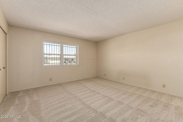 5037 E ESCONDIDO Avenue, Mesa, AZ 85206