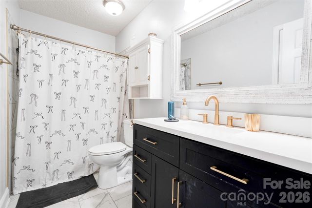 1925 W Randolph Road, Shelby, NC 28150