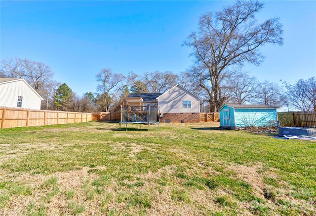 1925 W Randolph Road, Shelby, NC 28150