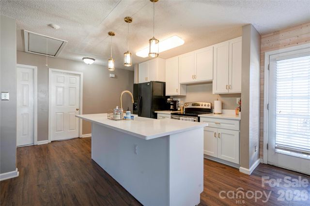 1925 W Randolph Road, Shelby, NC 28150