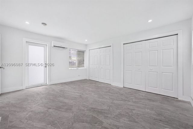 6136 Grant St, Hollywood, FL 33024