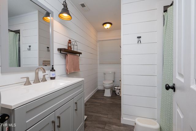 513 Beechwood Drive, Kingsport, TN 37663