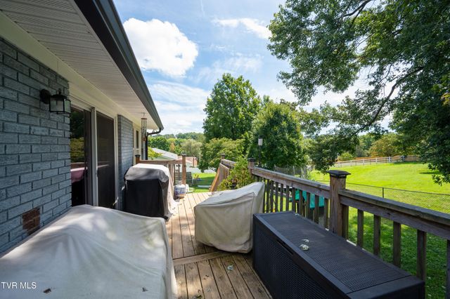 513 Beechwood Drive, Kingsport, TN 37663