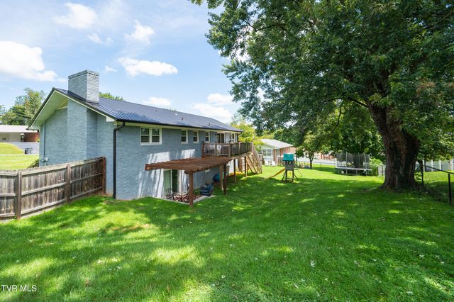 513 Beechwood Drive, Kingsport, TN 37663