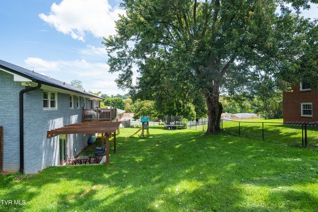 513 Beechwood Drive, Kingsport, TN 37663