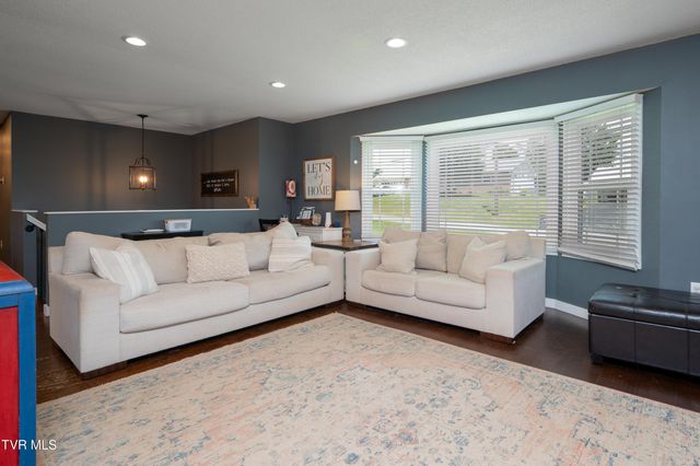 513 Beechwood Drive, Kingsport, TN 37663