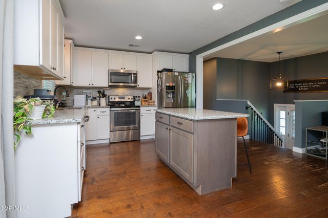 513 Beechwood Drive, Kingsport, TN 37663