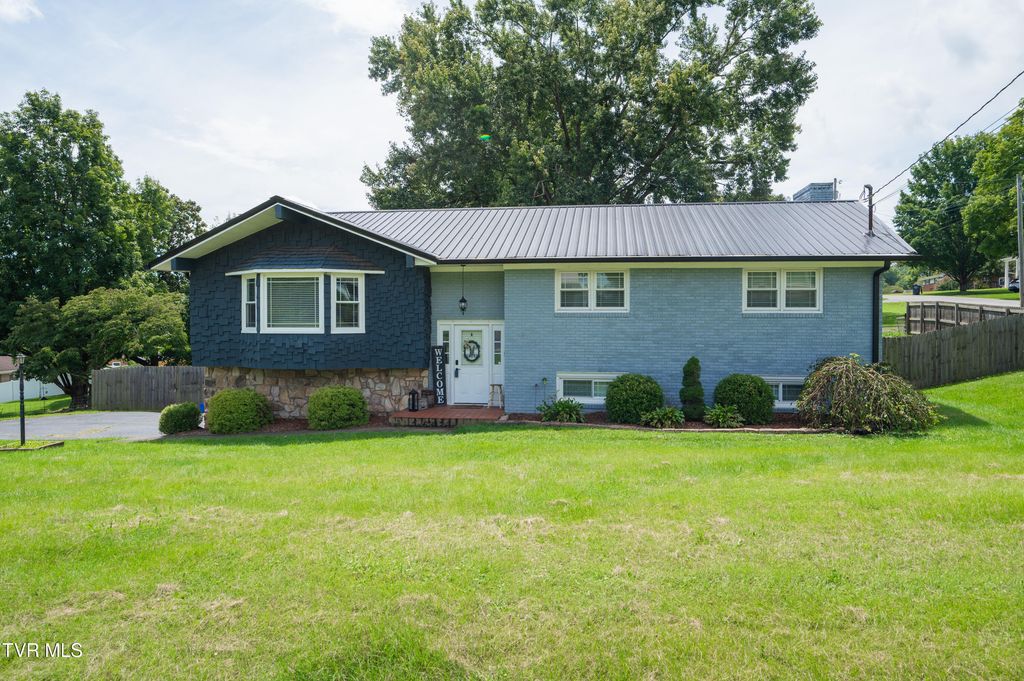 513 Beechwood Drive, Kingsport, TN 37663