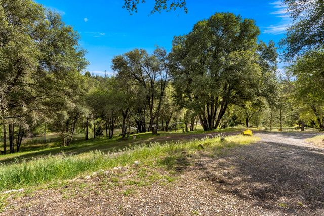 7321 Morning Canyon Rd, Placerville, CA 95667