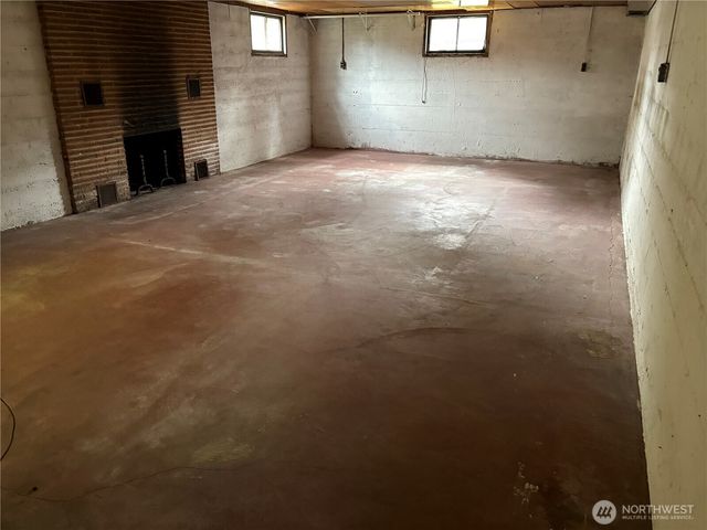 2001 NE 177th Street, Shoreline, WA 98155