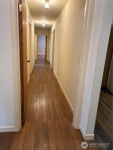 2001 NE 177th Street, Shoreline, WA 98155