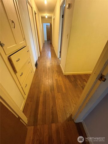 2001 NE 177th Street, Shoreline, WA 98155