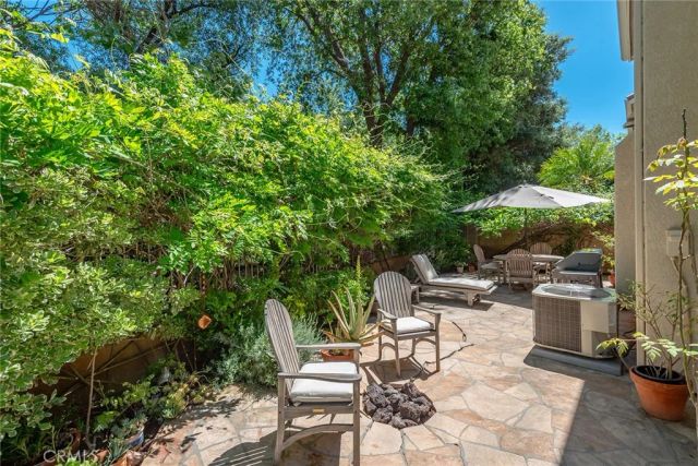 4762 Rhapsody, Oak Park, CA 91377