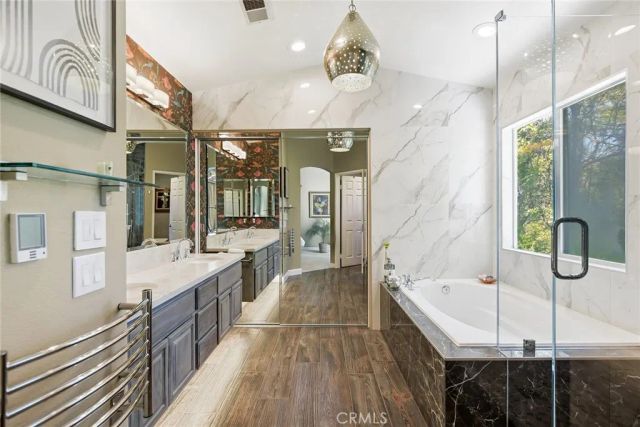 4762 Rhapsody, Oak Park, CA 91377