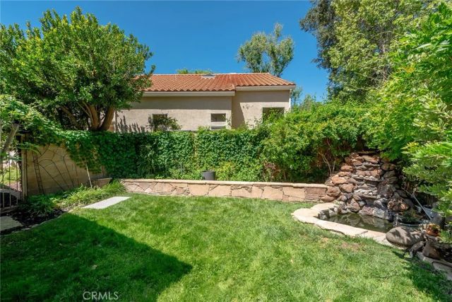 4762 Rhapsody, Oak Park, CA 91377