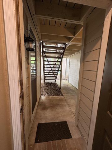 3500 Tangle Brush Drive 8, The Woodlands, TX 77381