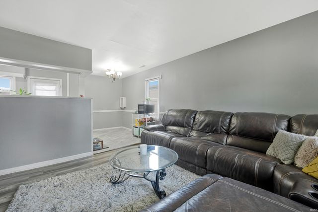 1767 S Taft Avenue, Evansville, IN 47714