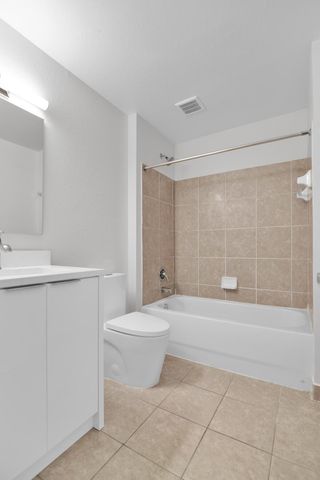 6599 Old Farm Trail 6599, Boynton Beach, FL 33437