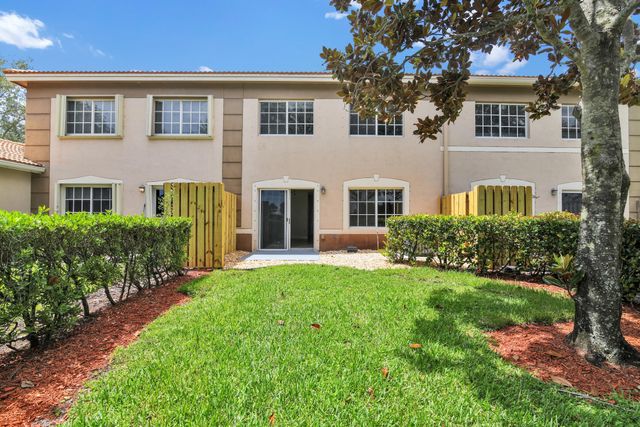 6599 Old Farm Trail 6599, Boynton Beach, FL 33437