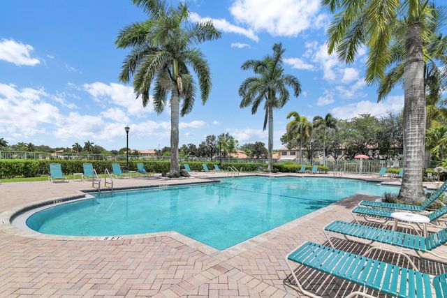 6599 Old Farm Trail 6599, Boynton Beach, FL 33437