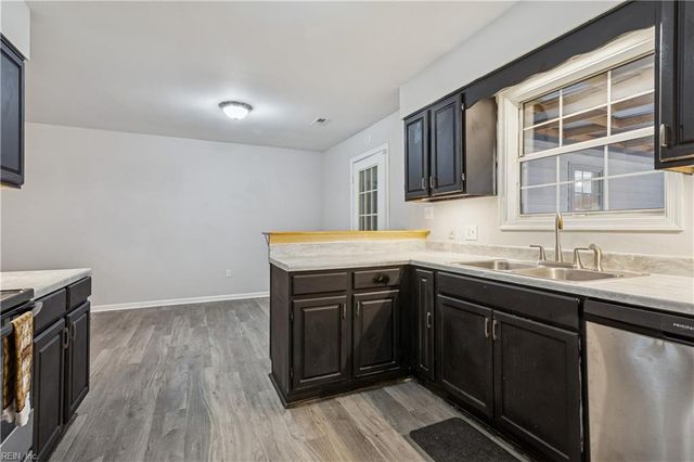 175 Racefield DR, Toano, VA 23168