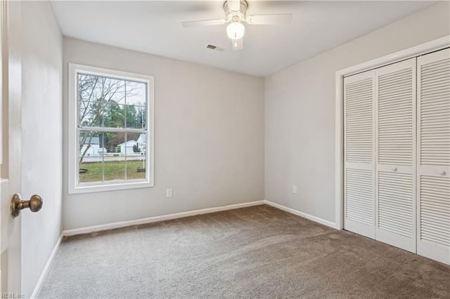 175 Racefield DR, Toano, VA 23168