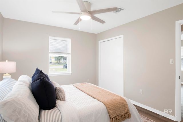 5621 Galvez Road, Pensacola, FL 32507