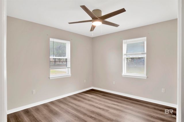 5621 Galvez Road, Pensacola, FL 32507