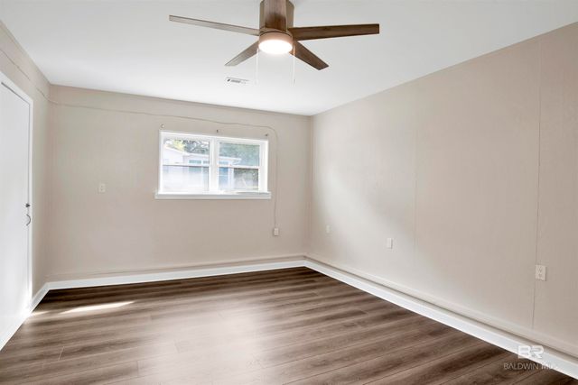 5621 Galvez Road, Pensacola, FL 32507