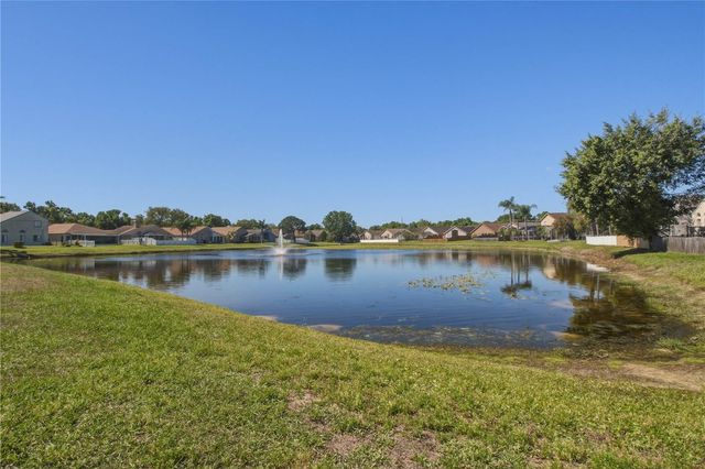 10215 CHARLESTON CORNER ROAD, Tampa, FL 33635