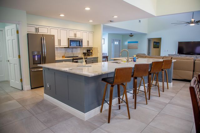 900 COSMOS Court, Wellington, FL 33414