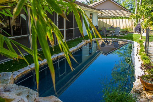 900 COSMOS Court, Wellington, FL 33414