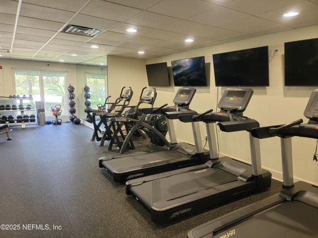 955 REGISTRY Boulevard, St. Augustine, FL 32092