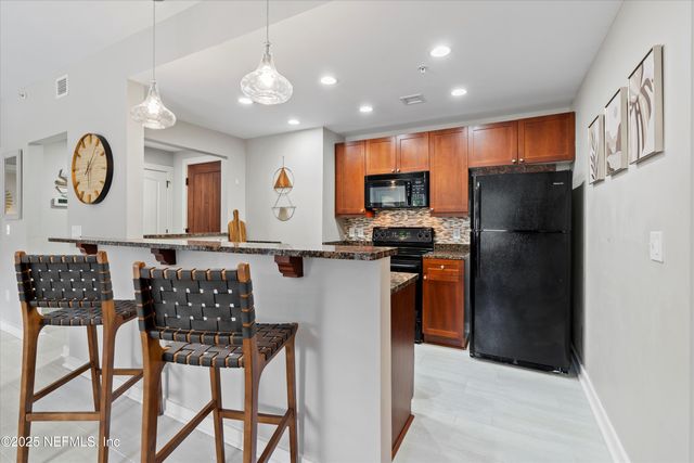 955 REGISTRY Boulevard, St. Augustine, FL 32092