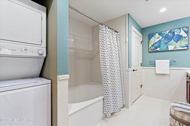955 REGISTRY Boulevard, St. Augustine, FL 32092
