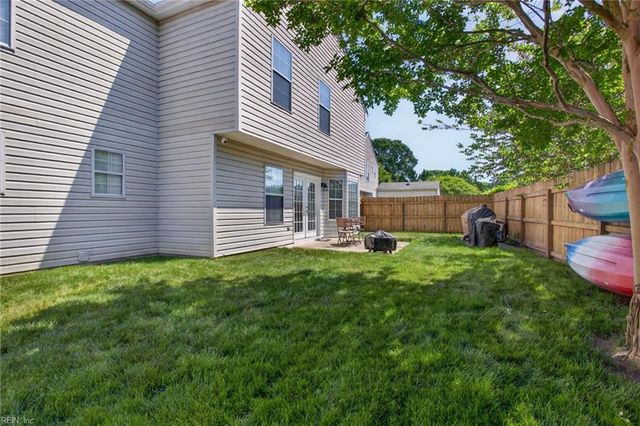 103 Kathleen PL, Yorktown, VA 23693