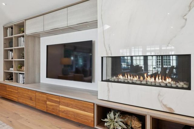 20 Politzer Drive, Menlo Park, CA 94025